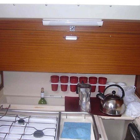 Argol Hotel Rochefort  Ngoại thất bức ảnh